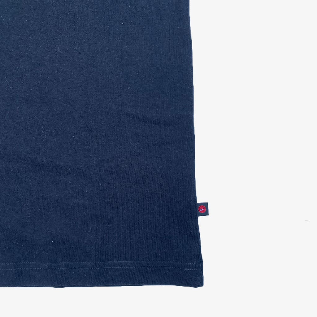 Vintage Nike T-Shirt Backlogo 90s M in schwarz | Vintage Online Shop Unique-Resale