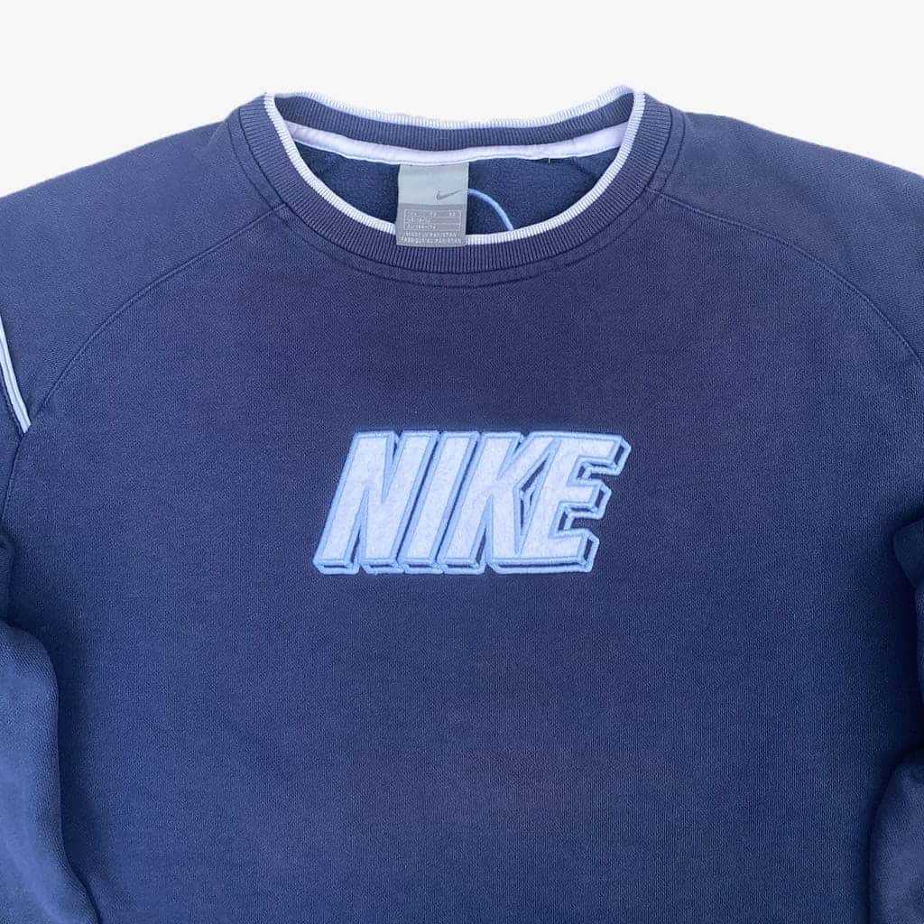 Vintage Nike Pullover Big Swoosh 00s S in dunkelblau | Vintage Online Shop Unique-Resale
