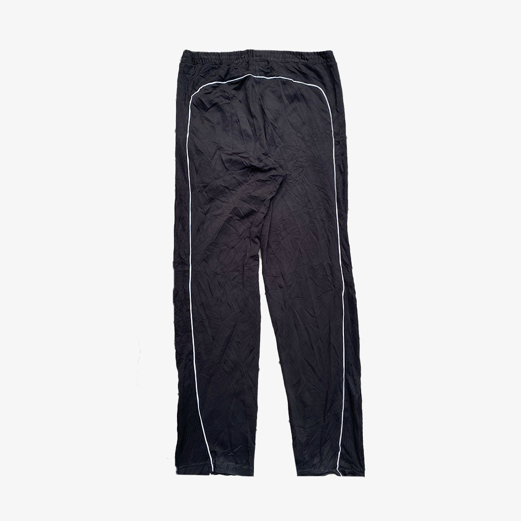Vintage Kappa Jogginghose M? in schwarz | Vintage Online Shop www.unique-resale.com