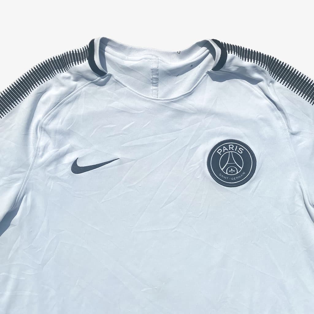 Vintage Nike Paris Saint-Germain Auswärtstrikot XL in weiß | Vintage Online Shop Unique-Resale