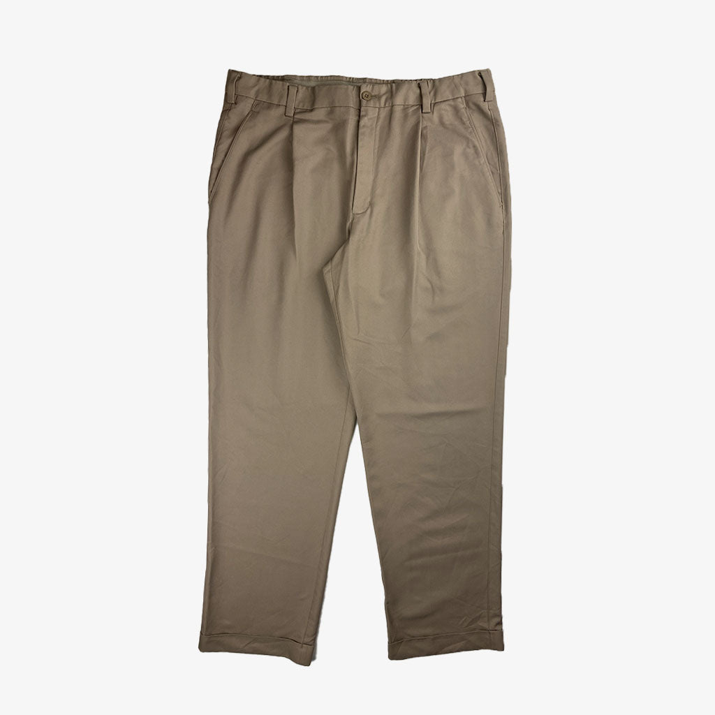 Vintage Nike Chino braun W36 L32 vorne | Vintage Online Shop Unique-Resale